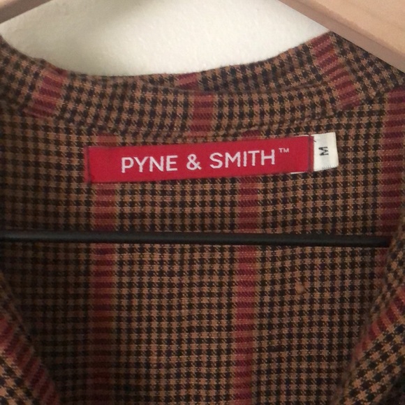Pyne and smith No 30 balmoral with red stripe - Picture 2 of 3